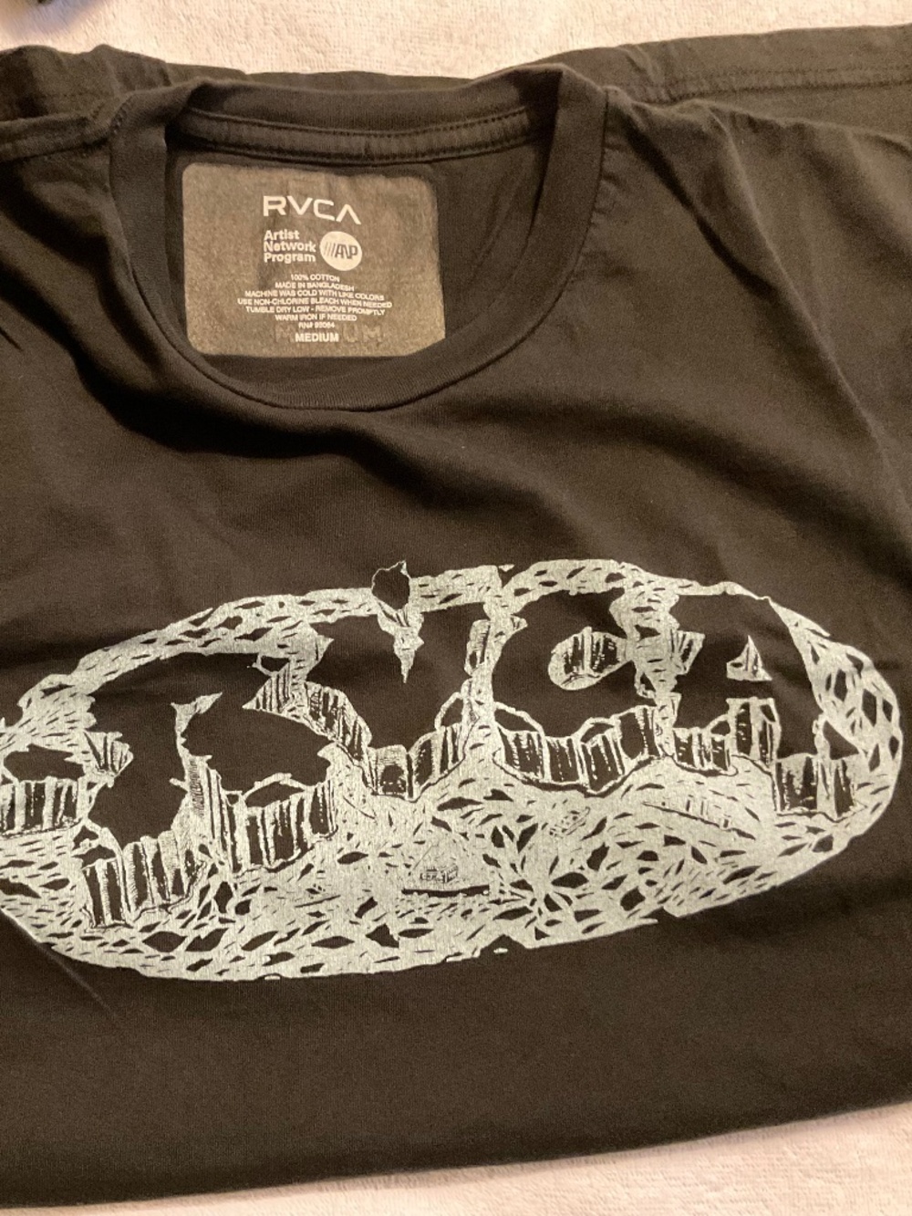RVCA Medium Black Graphic Tee